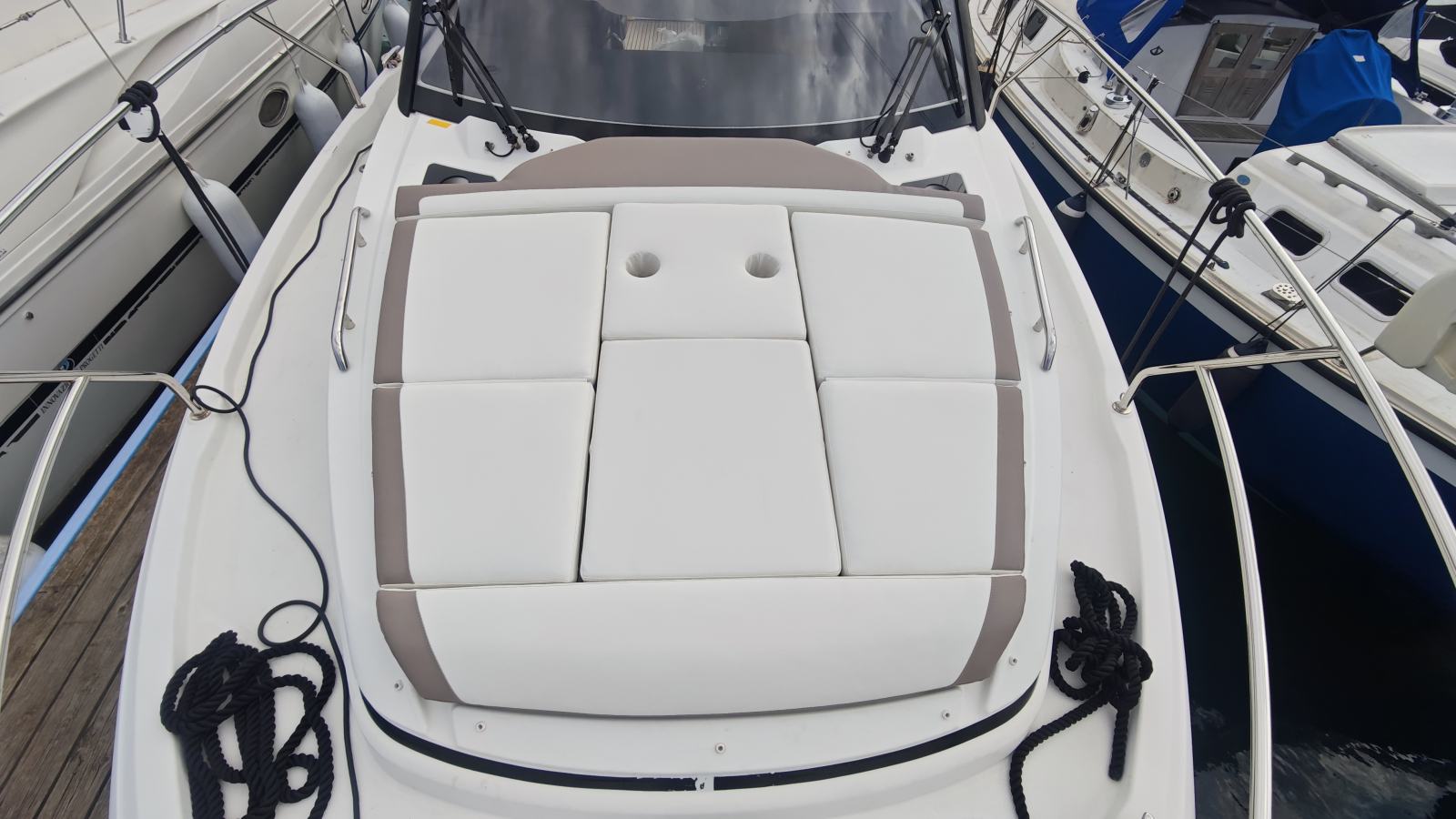 Jeanneau NC33 solar panel detail